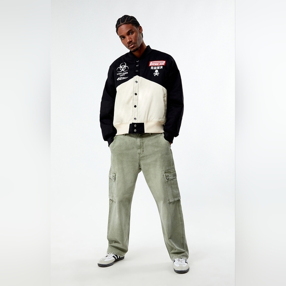 PacSun Other - PacSun Black Jacket with Red Accent